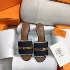 Hermes Slippers